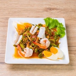 ยำถั่วพู