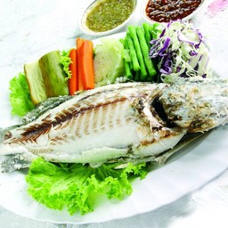 ปลากะพงเผาเกลือ