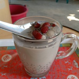 น้ำเต้าหู้ งาดำ+ใส่เครื่อง