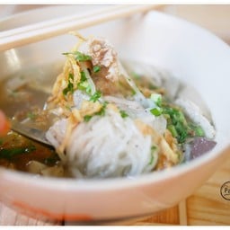 ญวนญาหญี ก๋วยจั๊บญวน สูตรอุบล