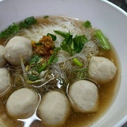 เฮียเอก โกเด้ง-โฮเด้ง