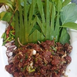 ก้อยหมู