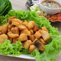 เมี่ยงปลาช่อนทอด