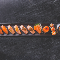 Super Salmon Sushi Set