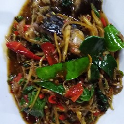 ปลาคังผัดฉ่า