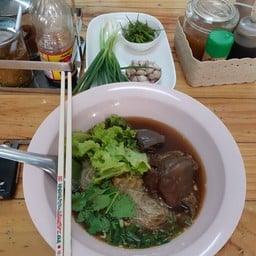 ออน ออน ข้าวมันไก่เจ้าเก่า