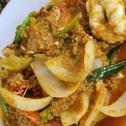 กุ้งผัดผงกระหรี่