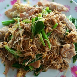เส้นหมี่ผัดซีอิ้ว