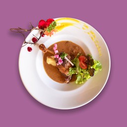 เป็ดตุ๋นน้ำมันซอสเห็ดทรัฟเฟิล (กงฟีเป็ด)