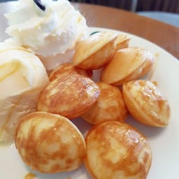 แพนเค้กชิ้นเล็กเนื้อฟูนุ่ม