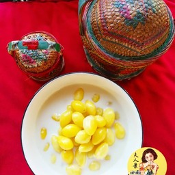 แป๊ะก๊วยน้ำเต้าหู้ร้อน