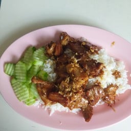 เจ๊นก อาหารตามสั่ง ซอยแยกประดู่9