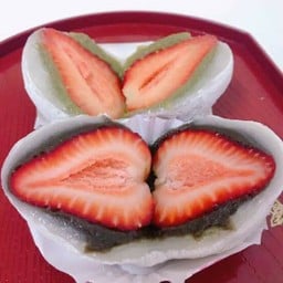 ปังปิ้งใส้ทะลัก ทรัพย์บุญชัย