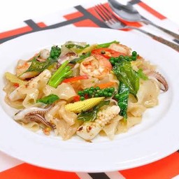 ผัดขี้เมา