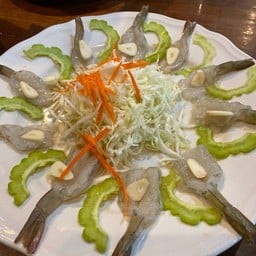 ทานคู่กับน้ำจิ้มเนื้อสด