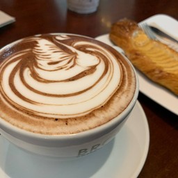 BROWN Coffee& bakery เสียมเรียบ