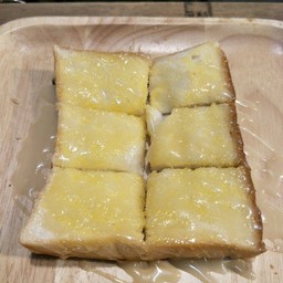 ปังปิ้งเนยนม น้ำตาล