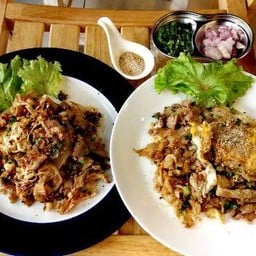 ร้านกาแฟ 168