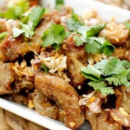 ไส้อ่อนทอดกระเทียม