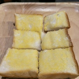 ปังปิ้ง เนยน้ำตาล