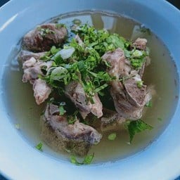 ก๋วยจั๊บญวนป้าบัว