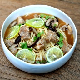 พาสต้าซุปไก่สไตล์แมนดาริน