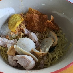 ก๋วยเตี๋ยวต้มยำตำลึงนายเอก เสรีไทย 53