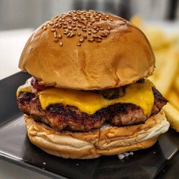 Better cheese burger. 100% Australia beef patty