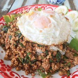 ข้าวราดกะเพราหมู/กุ้ง + ไข่ดาวแฝด3(ไข่เจียว)​ สำหรับ2-3ท่าน
