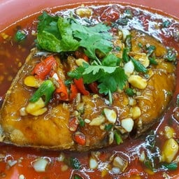 ปลาอินทรีย์ ราดพริก