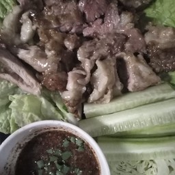 เนื้อย่าง
