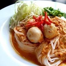 ขนมจีนน้ำยา