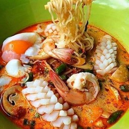 ข้าวมันไก่ขั้นเทพ หนามแดง