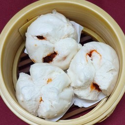 ซาลาเปาหมูแดง (ลูกละ)