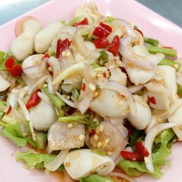 ยำไส้ตัน