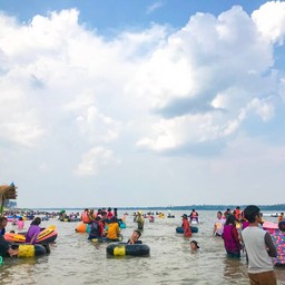 หาดมโนภิรมย์