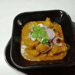 แกงฮังเลสามชั้นซี่โครงหมู