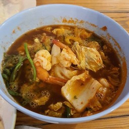 แกงส้มชะอมกุ้ง