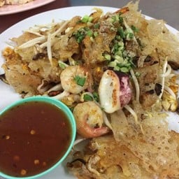 หอยทอดผัดไทย คุณมาลัย