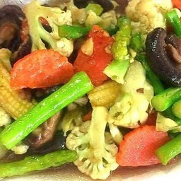 ผัดผักรวมมิตร