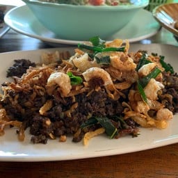 ลาบไก่ป้าศิล