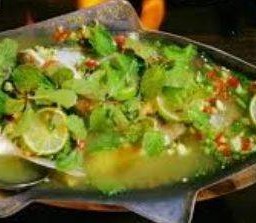 ปลากะพงนึ่งมะนาว