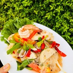 ยำวุ้นเส้นรวมมิตร