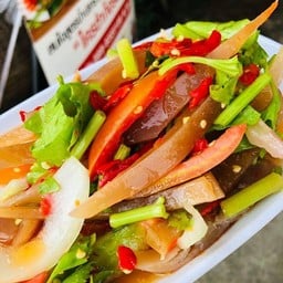 ยำหมึกกรอบ