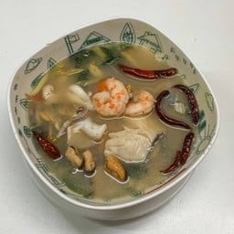 โป๊ะแตก