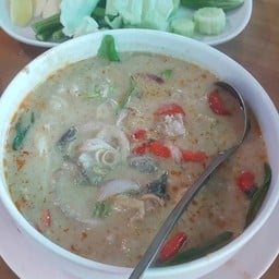 ปูหลน+ผักสด