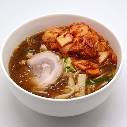 Miso kimchi ramen