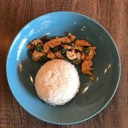 Spicy Sliced Pork With Rice