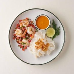 เส้นใหญ่อยุธยาซัลซ่ากุ้ง ซอสต้มยำ