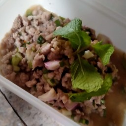 ลาบหมูเด็ก